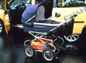 800px-Kinderwagen_1